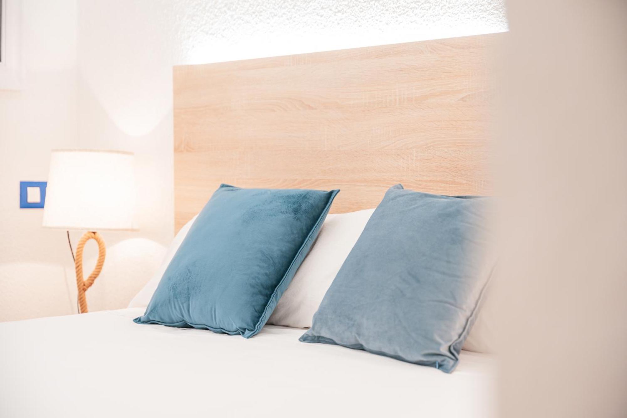Santa Llucia Apartaments โรเซส ภายนอก รูปภาพ